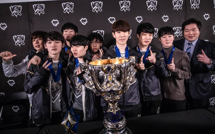 22亿欧元 22亿欧元