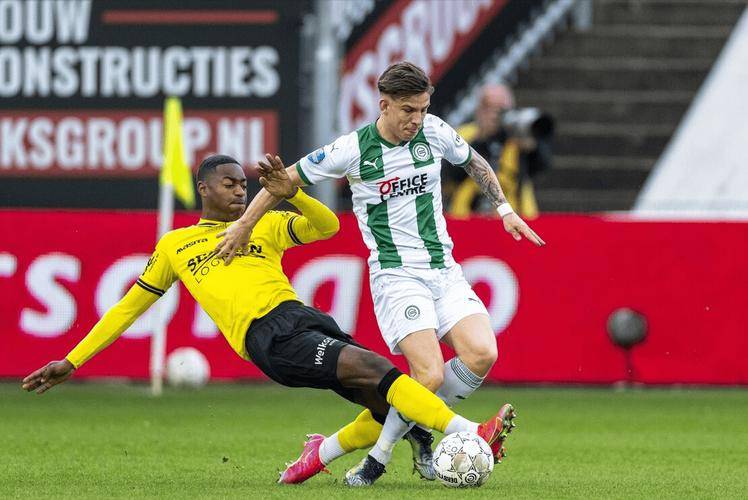 场上的发挥 场上的发挥