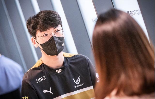 2017 年回顾：由于作弊传闻，多支球队在季后赛开始采用更复杂的暗号系统